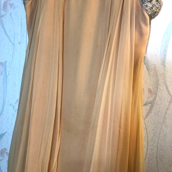 Vintage 1960’s Jr. Theme New York gown. - Picture 4 of 5